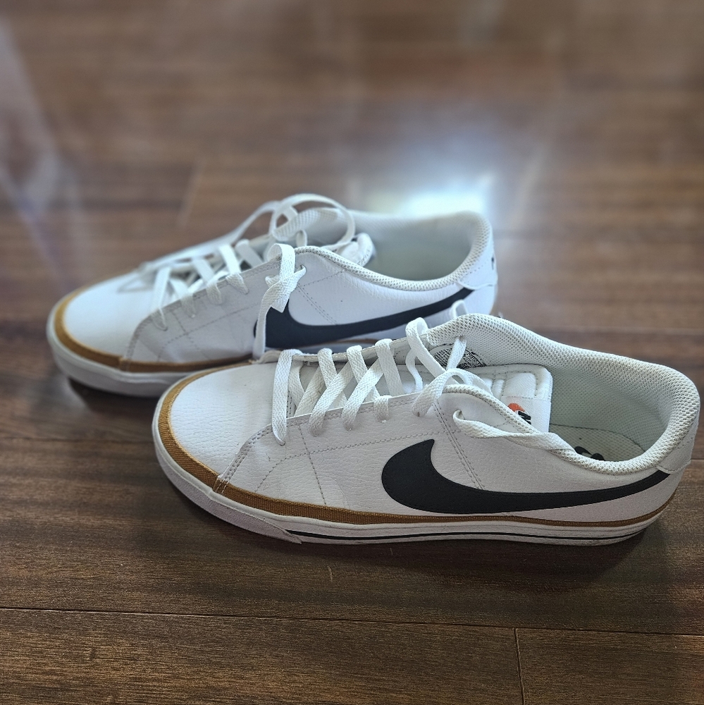 Nike White and Black Athletic Shoes